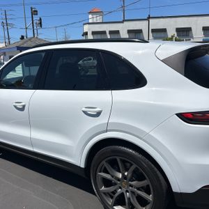 PORSCHE CAYENNE - 6