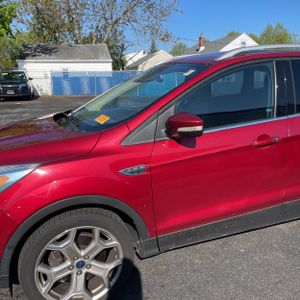 FORD ESCAPE TITANIUM - 2