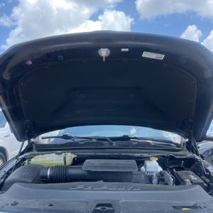 صورة مصغرة 44 لـ 2020 RAM 1500 LARAMIE