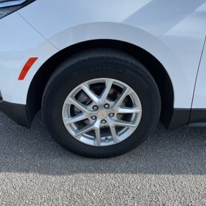 2022 Chevrolet EQUINOX LT — миниатюра 17