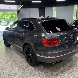 2017 Bentley BENTAYGA BASE — фото 5