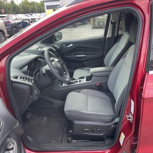 2017 FORD ESCAPE SE — миниатюра 32
