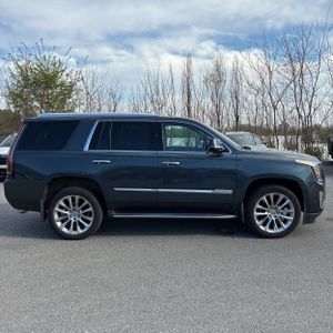 CADILLAC ESCALADE LUXURY - 10