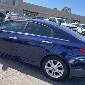 HYUNDAI SONATA SE - 6