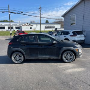 HYUNDAI KONA SE - 10