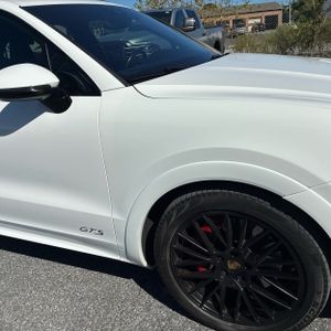 صورة 13 لـ 2021 Porsche CAYENNE GTS