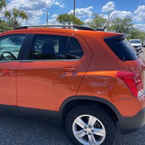 CHEVROLET TRAX LT - 6