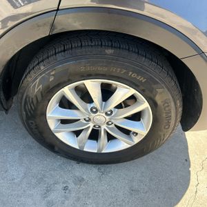 صورة 18 لـ 2018 KIA SORENTO LX V6