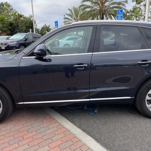 AUDI Q5 2.0T PREMIUM - 4