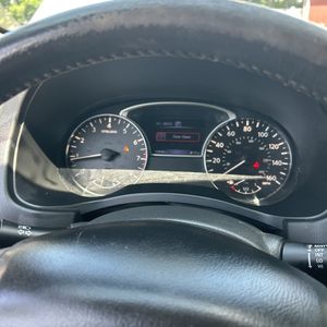 2017 Nissan PATHFINDER SV thumbnail 41
