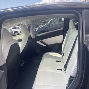 2021 Tesla MODEL Y LONG RANGE 缩略图 34