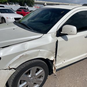 DODGE JOURNEY SXT - 2