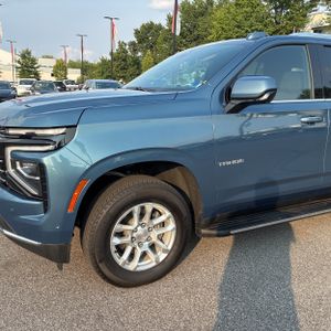 صورة 2 لـ 2025 Chevrolet TAHOE LT