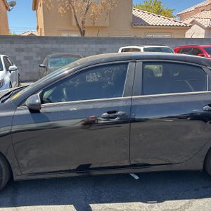 2020 KIA FORTE FE — фото 4