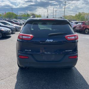 JEEP CHEROKEE SPORT - 7