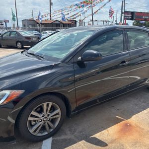 HYUNDAI ELANTRA VALUE EDITION - 2