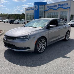 CHRYSLER 200 S - 1