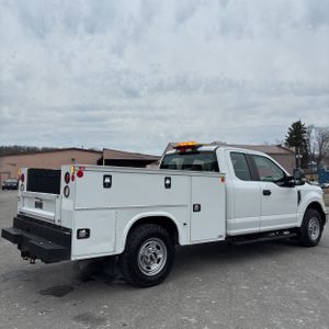 Ford F-350 Super Duty XL - 5