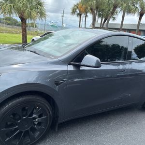 TESLA MODEL Y LONG RANGE - 2