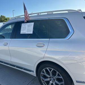 BMW X7 XDRIVE40I - 6