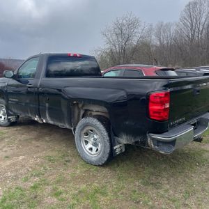 CHEVROLET SILVERADO 1500 LS - 6
