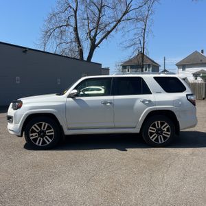 TOYOTA 4RUNNER LIMITED - 3