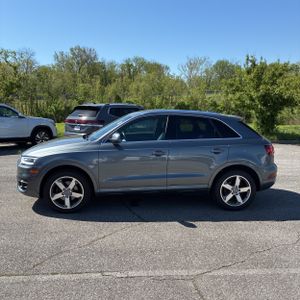 AUDI Q3 2.0T PREMIUM PLUS - 3