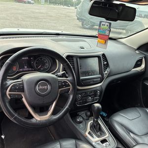 صورة مصغرة 36 لـ 2014 JEEP CHEROKEE LIMITED