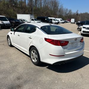 KIA OPTIMA LX - 5