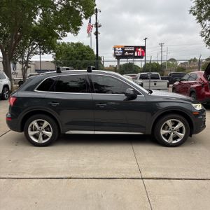 AUDI Q5 PREMIUM PLUS - 10