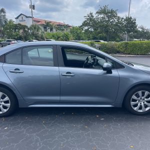 2024 Toyota COROLLA LE 缩略图 11