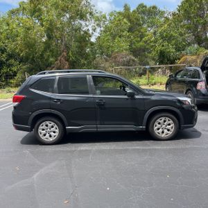 SUBARU FORESTER BASE - 10