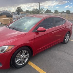 HYUNDAI ELANTRA SE - 2