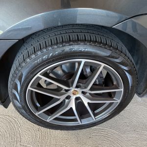 صورة مصغرة 17 لـ 2024 Porsche MACAN