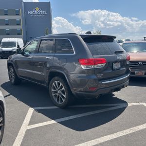 صورة 5 لـ 2017 JEEP GRAND CHEROKEE OVERLAND