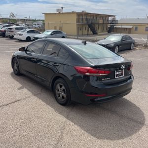 HYUNDAI ELANTRA ECO - 5