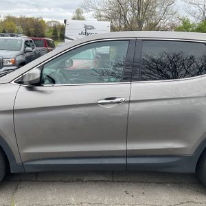 HYUNDAI SANTA FE SPORT 2.4L - 4