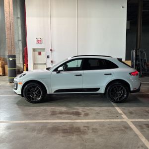 2023 Porsche MACAN T 照片 3