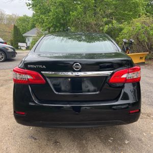 NISSAN SENTRA S - 4