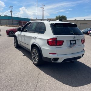صورة 5 لـ 2013 BMW X5 XDRIVE50I