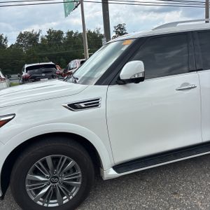 صورة 2 لـ 2021 Infiniti QX80 LUXE
