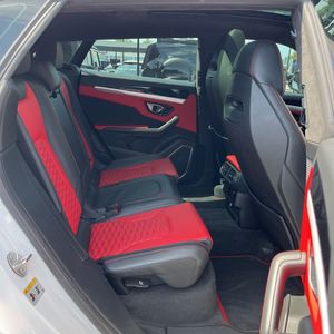 صورة مصغرة 35 لـ 2022 Lamborghini URUS BASE