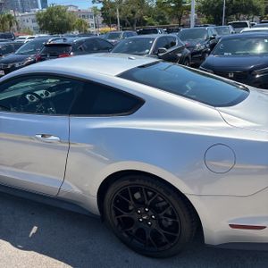 FORD MUSTANG ECOBOOST PREMIUM - 6