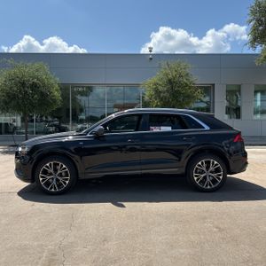 2021 AUDI Q8 PREMIUM PLUS — фото 3