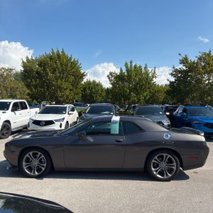 DODGE CHALLENGER GT - 3