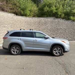 TOYOTA HIGHLANDER - 10