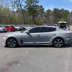 KIA STINGER GT-LINE - 3