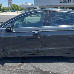 FORD FUSION TITANIUM - 4
