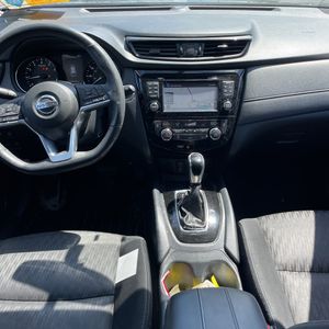 2017 Nissan ROGUE SV — миниатюра 36