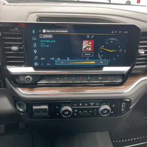 صورة مصغرة 41 لـ 2025 Chevrolet SILVERADO 1500 LT
